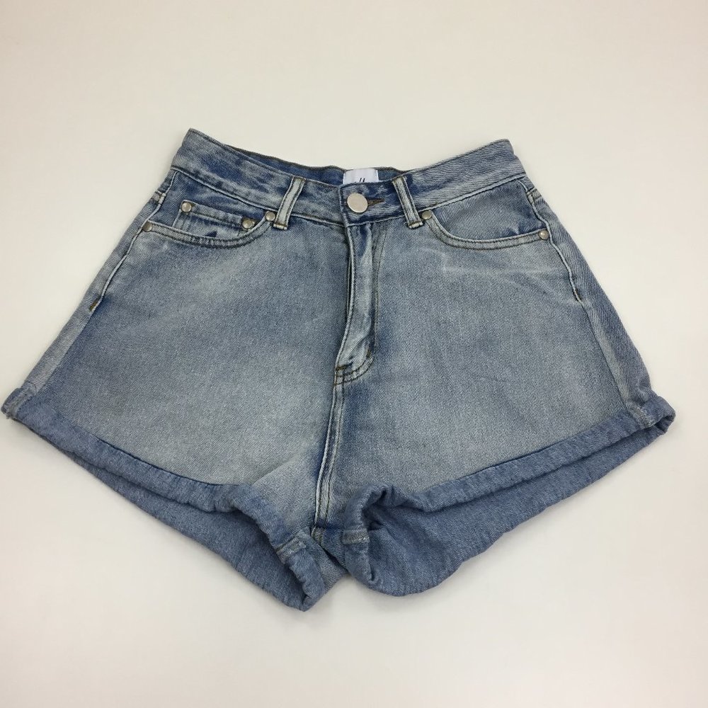 POLLY Light Wash High Rise Waist 5 Pocket Logo Hardware Cuffed Hem Denim Shorts